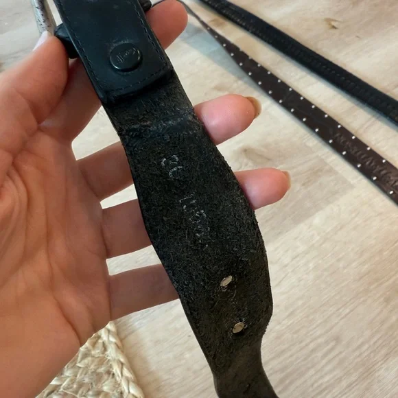 Vintage belt with silver conch - Picture 7 of 7